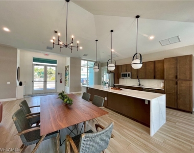 26390 Coco Cay Circle - Photo Thumbnail 24