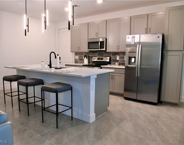 26390 Coco Cay Circle - Photo Thumbnail 2
