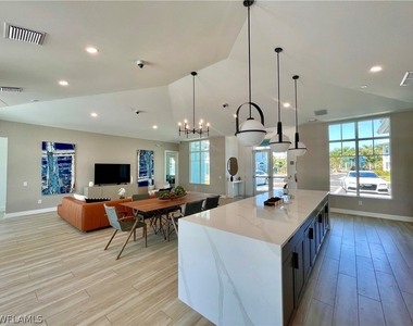 26390 Coco Cay Circle - Photo Thumbnail 25