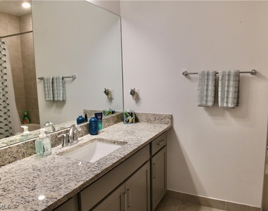 26390 Coco Cay Circle - Photo Thumbnail 15