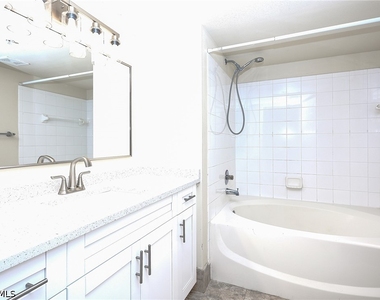8735 River Homes Lane - Photo Thumbnail 21