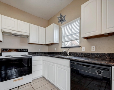 1330 Old Spanish Trail - Photo Thumbnail 11