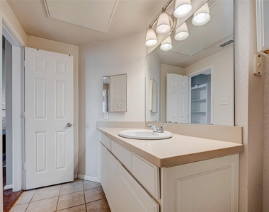1330 Old Spanish Trail - Photo Thumbnail 17