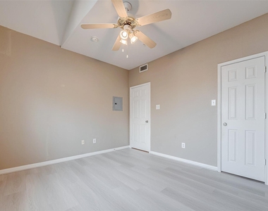 1330 Old Spanish Trail - Photo Thumbnail 14