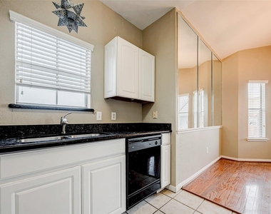 1330 Old Spanish Trail - Photo Thumbnail 12