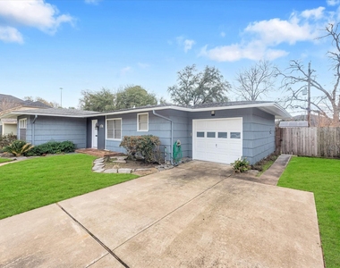 5321 Pagewood Lane - Photo Thumbnail 5