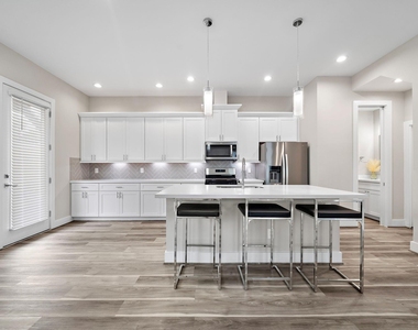 7510 Sandle Street - Photo Thumbnail 4
