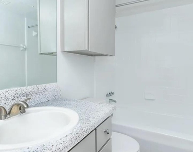 4400 Memorial Drive - Photo Thumbnail 16