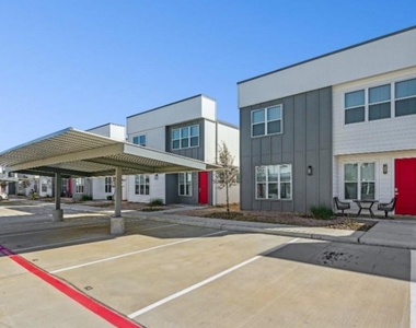 13588 Ella Blvd Boulevard - Photo Thumbnail 2