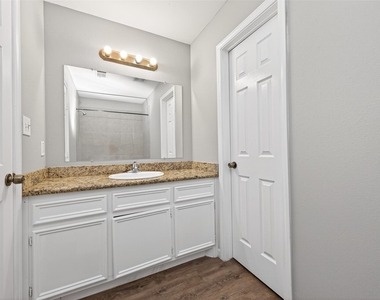 7521 Dyer Street - Photo Thumbnail 18
