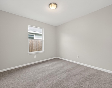 7521 Dyer Street - Photo Thumbnail 23