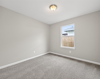 7521 Dyer Street - Photo Thumbnail 24