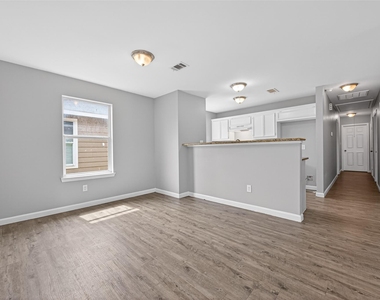 7521 Dyer Street - Photo Thumbnail 5