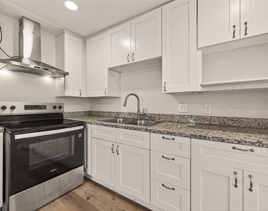 7436 Abilene Street - Photo Thumbnail 7