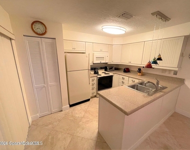 3291 River Villa Way - Photo Thumbnail 7