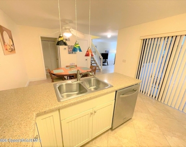 3291 River Villa Way - Photo Thumbnail 6