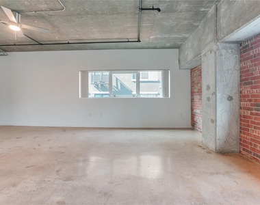 2000 Bagby Street - Photo Thumbnail 31