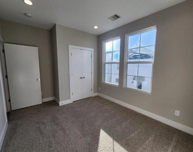 3206 Bostic St C - Photo Thumbnail 16