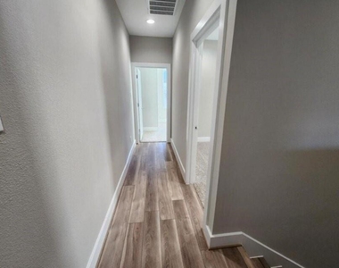 3206 Bostic St C - Photo Thumbnail 14