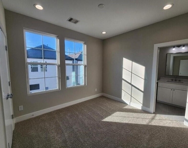 3206 Bostic St C - Photo Thumbnail 15