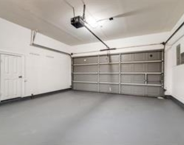 1318 Peden Street - Photo Thumbnail 32