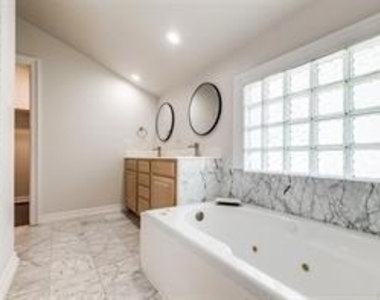 1318 Peden Street - Photo Thumbnail 17