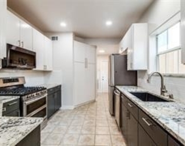 1318 Peden Street - Photo Thumbnail 6