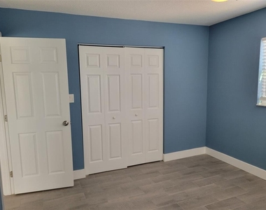 7650 Coquina Way - Photo Thumbnail 2