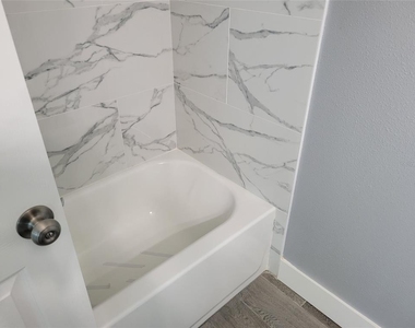 7650 Coquina Way - Photo Thumbnail 11