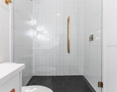 102 W Adalee Street - Photo Thumbnail 27