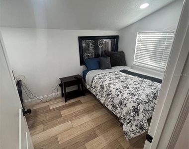 311 E Floribraska Avenue - Photo Thumbnail 10
