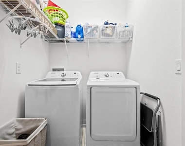 6262 Goldcoast Avenue - Photo Thumbnail 20
