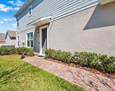 6262 Goldcoast Avenue - Photo Thumbnail 2