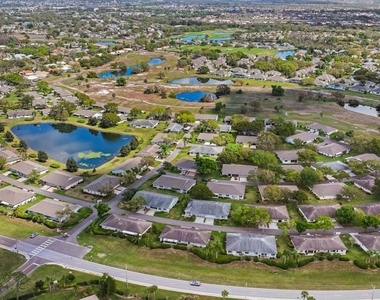 1415 Langley Drive - Photo Thumbnail 29