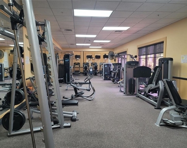 1415 Langley Drive - Photo Thumbnail 37