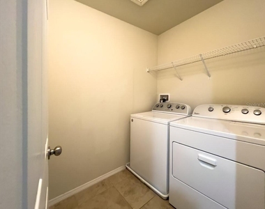 4812 White Sanderling Court - Photo Thumbnail 12