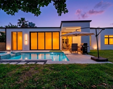 2441 Webber Street - Photo Thumbnail 1