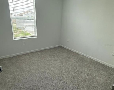 3634 Hardman Drive - Photo Thumbnail 9