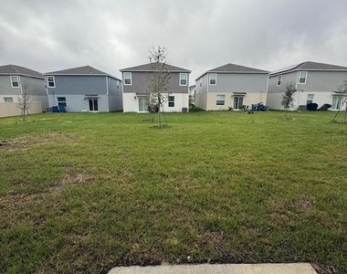 3634 Hardman Drive - Photo Thumbnail 18