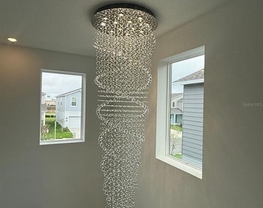 3634 Hardman Drive - Photo Thumbnail 8