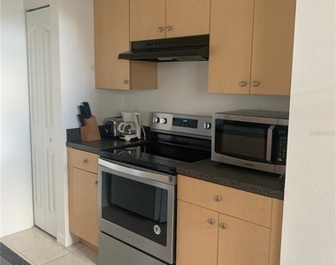 770 Siena Palm Drive - Photo Thumbnail 5