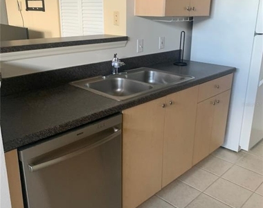 770 Siena Palm Drive - Photo Thumbnail 6