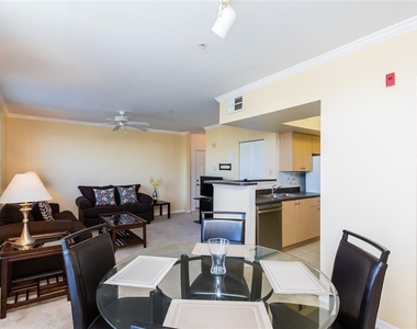 770 Siena Palm Drive - Photo Thumbnail 11