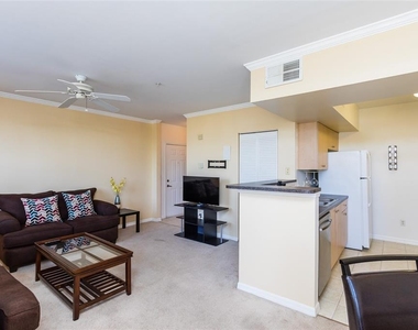 770 Siena Palm Drive - Photo Thumbnail 13