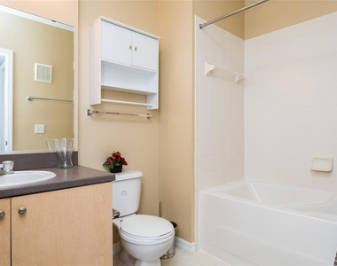770 Siena Palm Drive - Photo Thumbnail 9