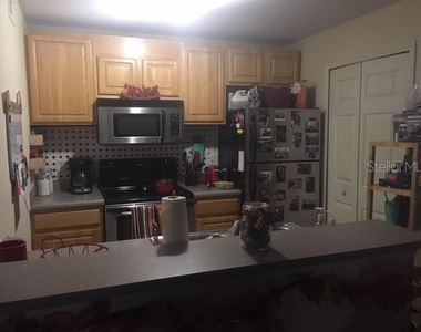 8939 Latrec Avenue - Photo Thumbnail 6