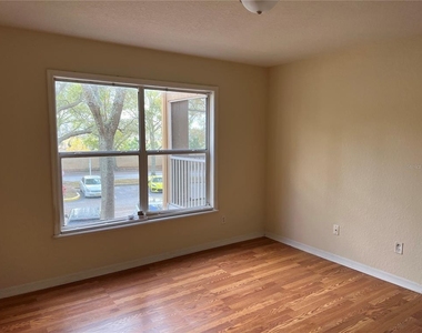 8939 Latrec Avenue - Photo Thumbnail 4