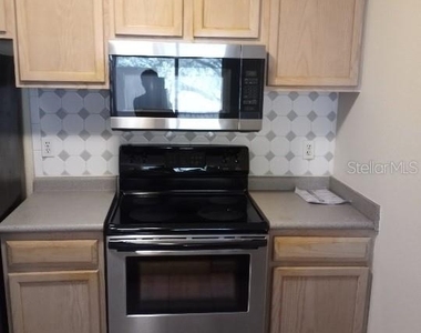 8939 Latrec Avenue - Photo Thumbnail 1
