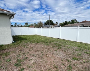 485 Martigues Drive - Photo Thumbnail 36