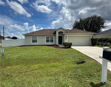 485 Martigues Drive - Photo Thumbnail 33